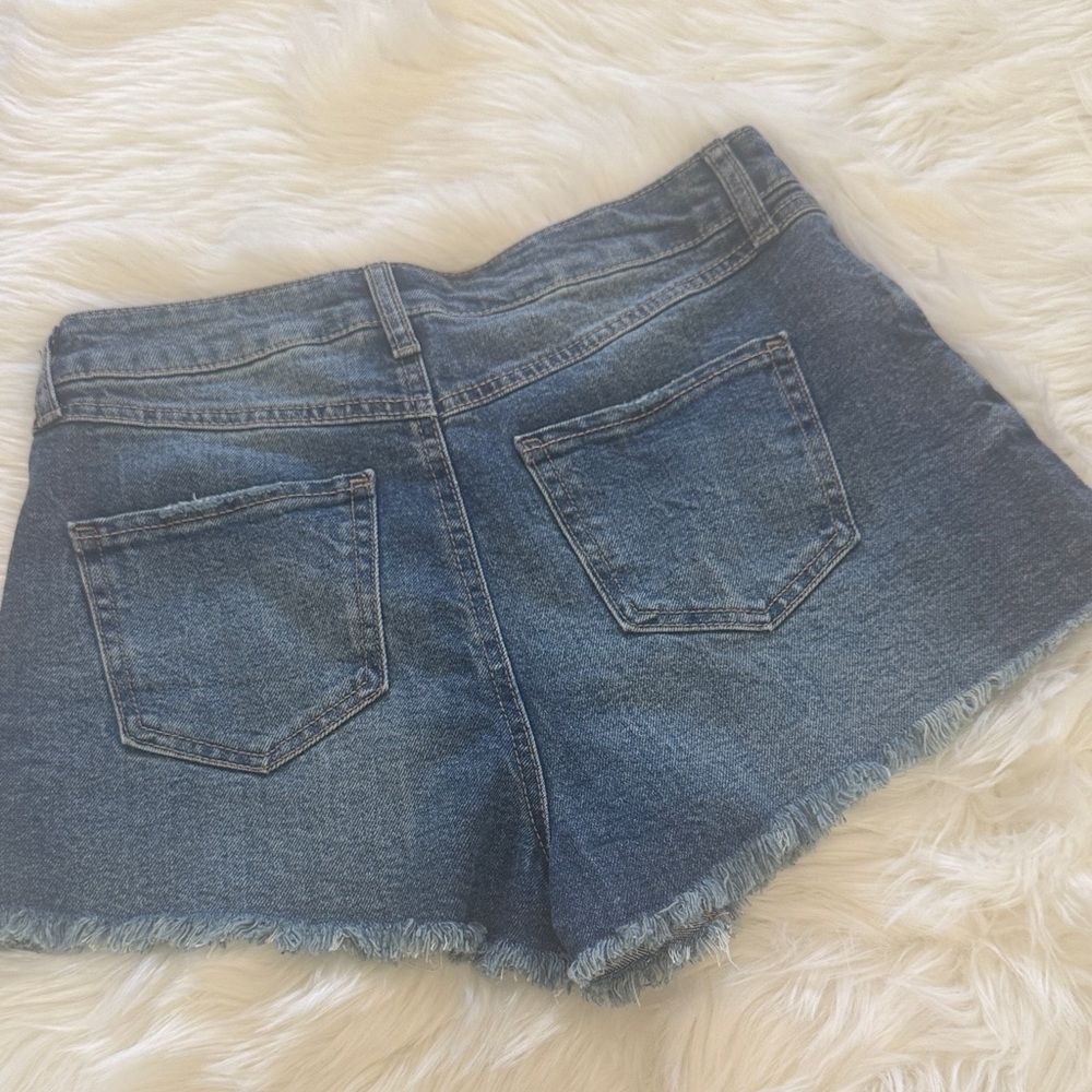Sincerely Jules | Super High Rise Denim Shorts - Picture 5 of 5